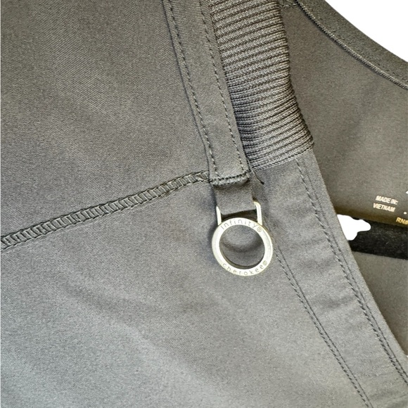 Cherokee Infinity Dark Gray V-Neck Top - Picture 4 of 5